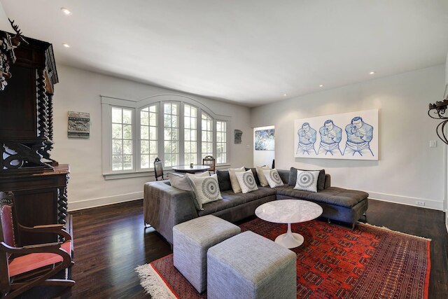 モダン チャーム