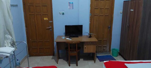 カルティカ・ホームステイ・シャリア・スラバヤ