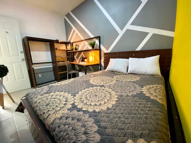 ホスタルコンデサ