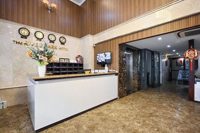 ザ・リバー・パーク・ホテル