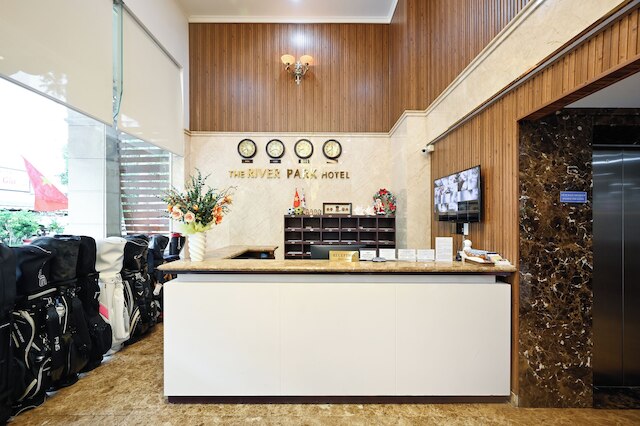 ザ・リバー・パーク・ホテル