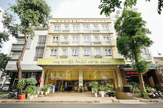 ザ・リバー・パーク・ホテル