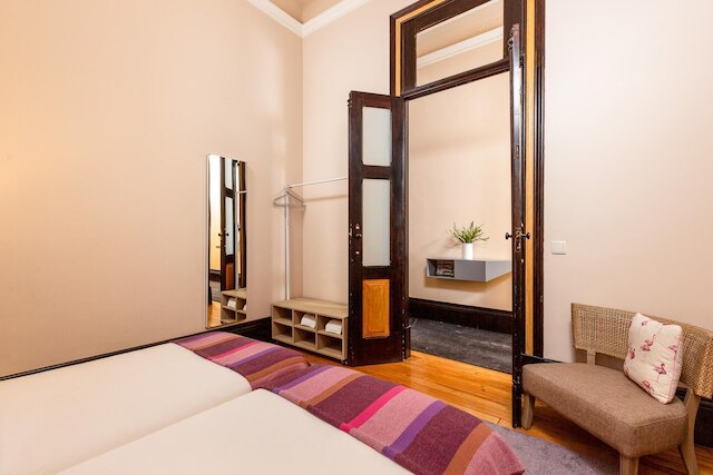 トラベルステイション - ボルホ 1A