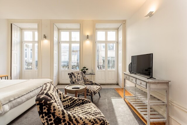 ヨーロポ - ストーリーズ 1F