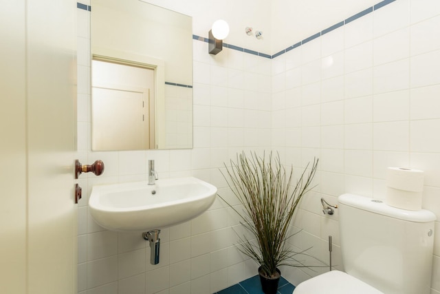 トラベルステイション - フローレスS in ポルト