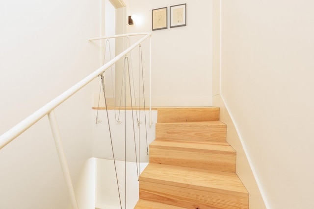 トラベルステイション - フローレスM in ポルト