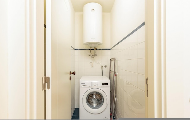 トラベルステイション - フローレスM in ポルト