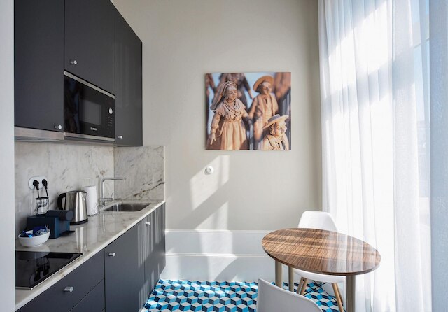 マーケット 2C イン オポルト ウィズ 1 バスルーム