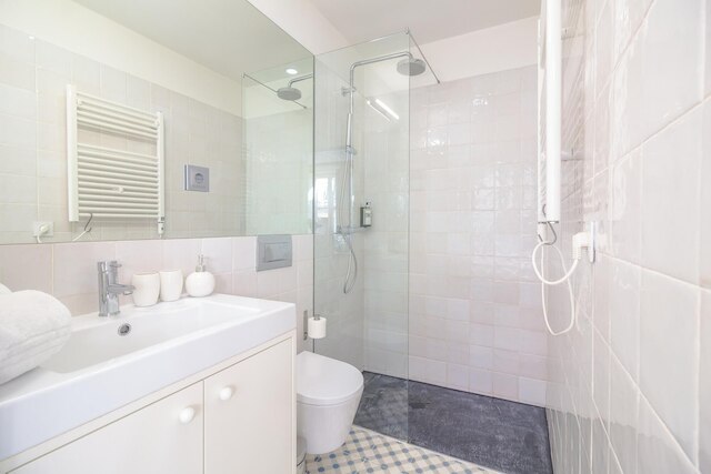 ヨーロポ - ザ タワー 2T