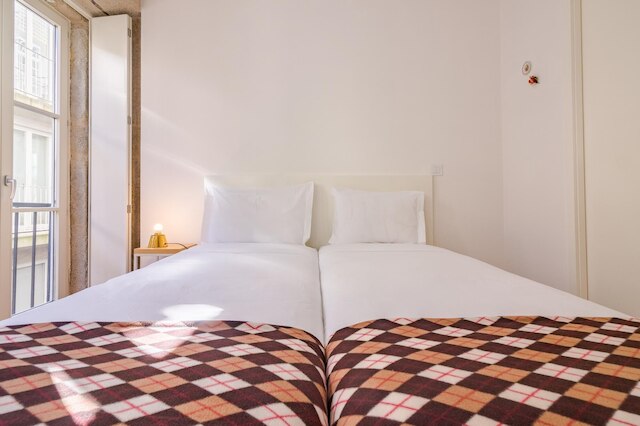 ヨーロポ - ザ タワー 2T