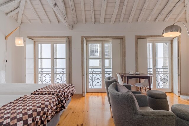 ヨーロポ - ザ タワー 7F