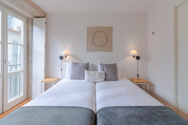 ヨーロポ - ザ タワー 4T