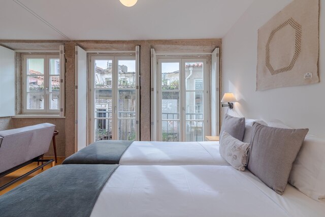 ヨーロポ - ザ タワー 4T