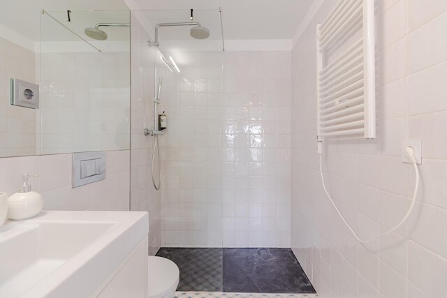 ヨーロポ - ザ タワー 6T