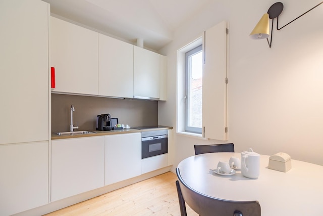 ヨーロポ - タイパス  9 イン オポルト