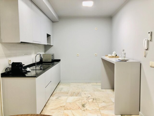 ヨーロポ - ダウンタウン 4A