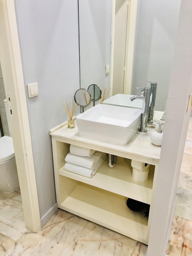 ヨーロポ - ダウンタウン 4A