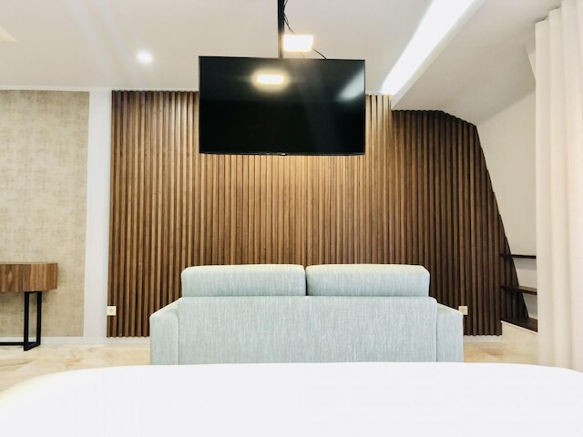 ヨーロポ - ダウンタウン 4A