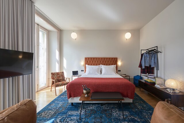 カイス アーバン  ロッジ