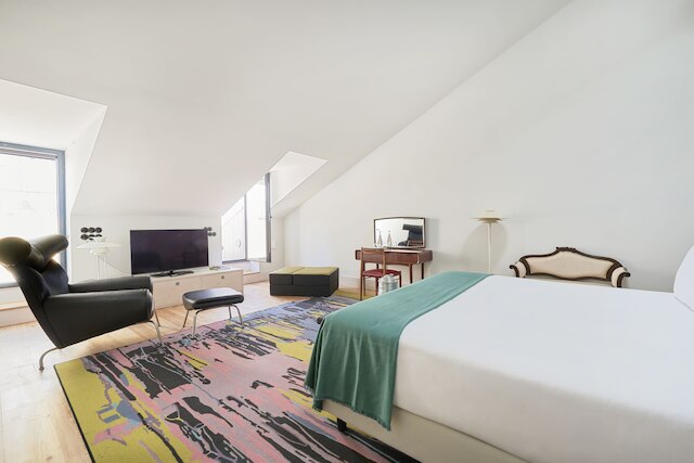 カイス アーバン  ロッジ