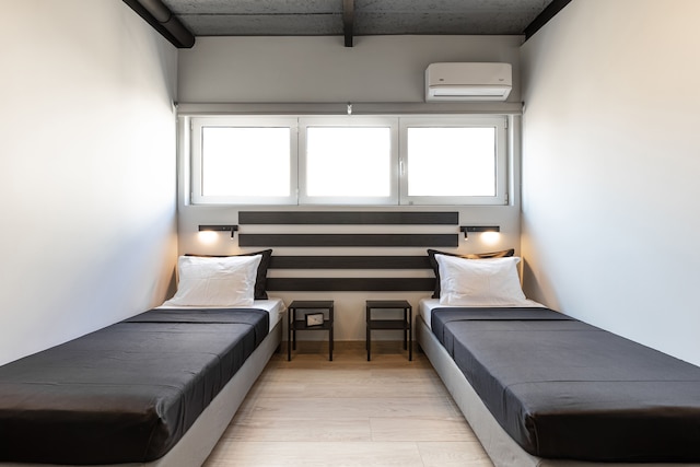 エルモス・アテネ・モダン・リビング