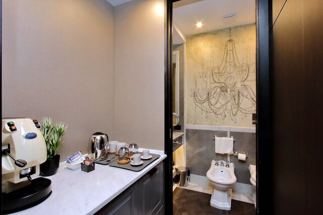 ヘルミラージ・ピアッツァ・ディ・スパーニャ・スイート