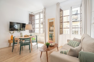 アパルタメントス ルナ スイーツ パラシオ ドリタ