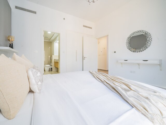 バージュ・ハリーファを望む華麗なアパートメント付きバルコニー