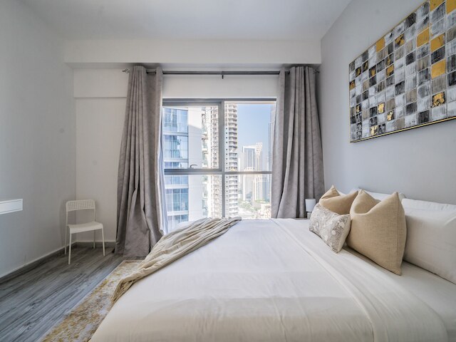 バージュ・ハリーファを望む華麗なアパートメント付きバルコニー