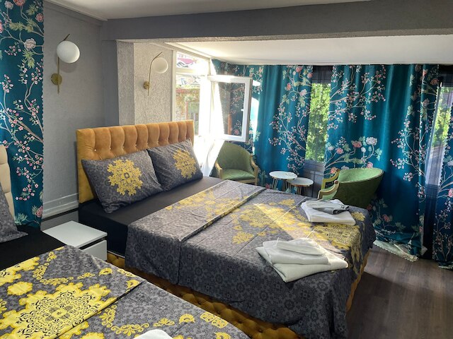 ホワイト ドリーム ホテル