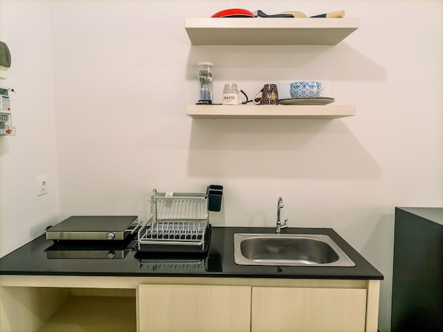 コージー スタジオ ルーム アット バルサ シティ  アパートメント