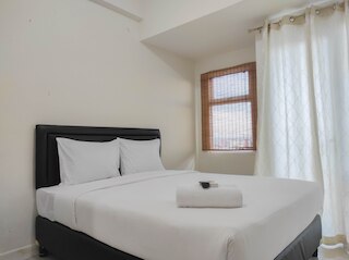 ナイス アンド コージー スタジオ アット ヴィダ ビュー マカッサル  アパートメント