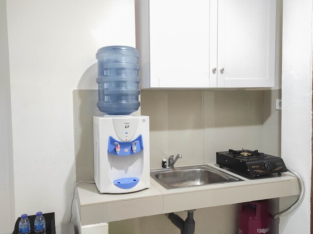 ナイス アンド コージー スタジオ アット ヴィダ ビュー マカッサル  アパートメント