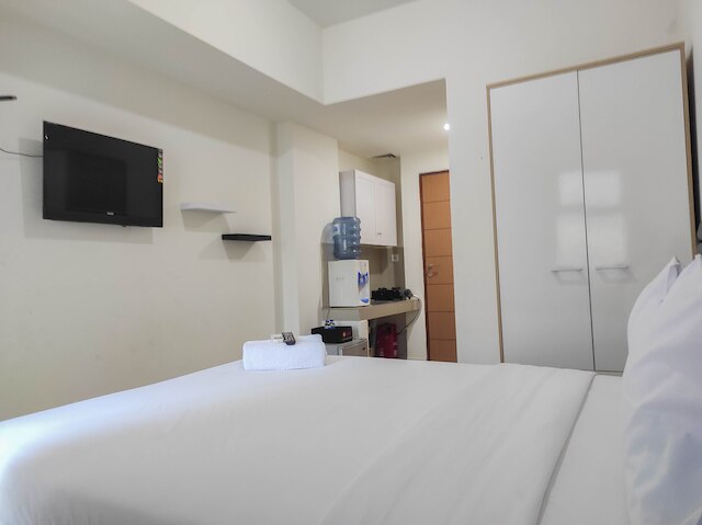 ナイス アンド コージー スタジオ アット ヴィダ ビュー マカッサル  アパートメント