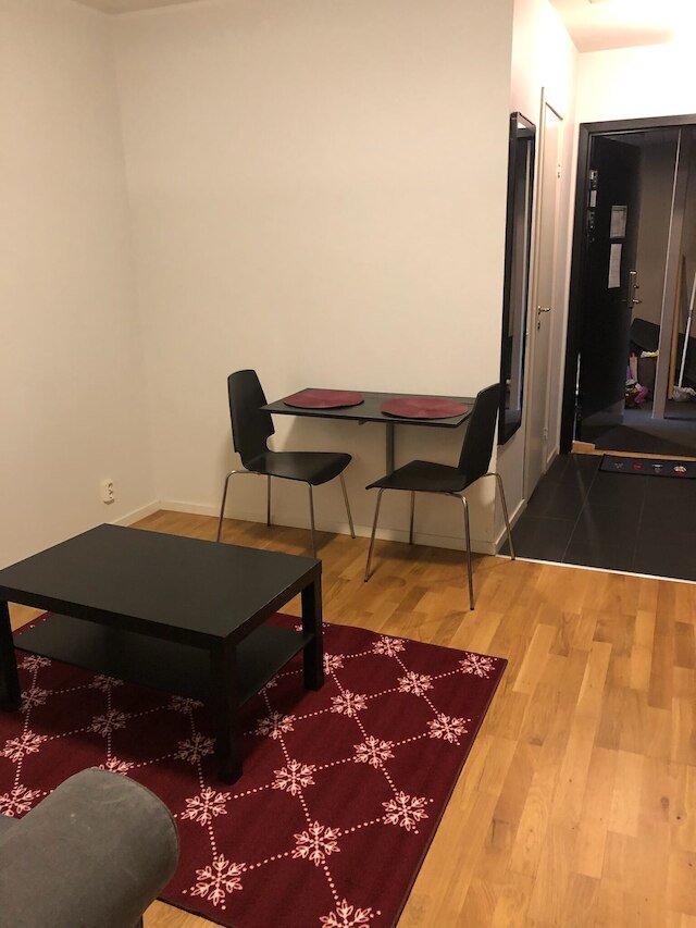 2 ルーム アパートメント イン アルスタ 236