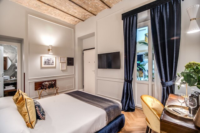 ツリー チャーム アウグスト ブティック ホテル