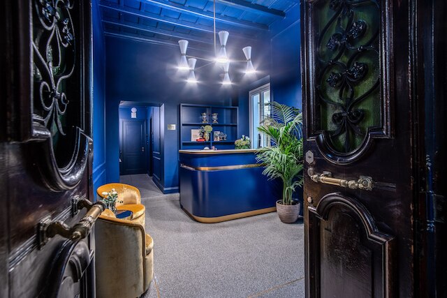 ツリー チャーム アウグスト ブティック ホテル