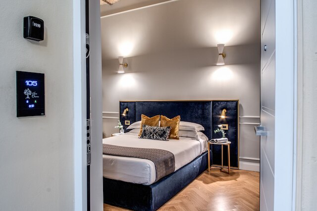 ツリー チャーム アウグスト ブティック ホテル