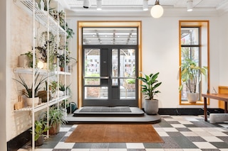 アンタイトル・アット3フリーマンアレー