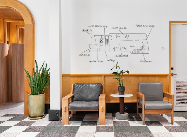 アンタイトル・アット3フリーマンアレー