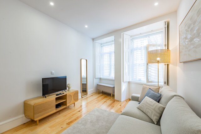 エレンサドスメルカドーレス