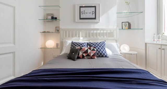 JOIVY ラブリー フラット フォー 5 クローズ トゥ スフォルツェスコ キャッスル