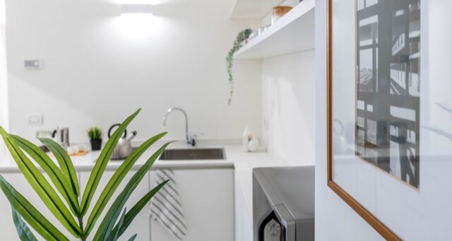 JOIVY スーパーブ スタジオ フォー 2, 10ミニッツ フロム ドゥオーモ