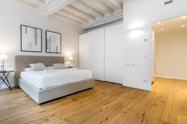 JOIVY フルコリーナ スピガ モダン フラット ネクスト トゥ ザ ドゥオーモ