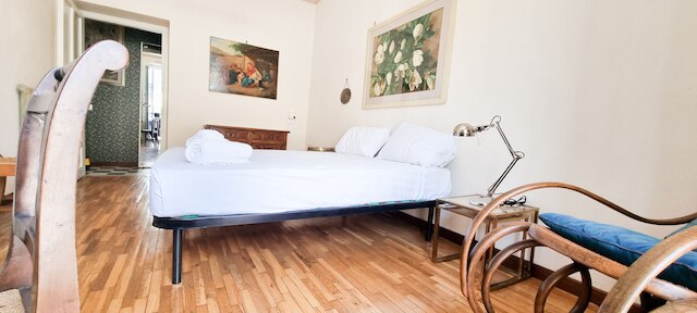 JOIVY ヴィンテージ アンド ゴージャス 2 ベッド フラット ニア スフォルツェスコ キャッスル