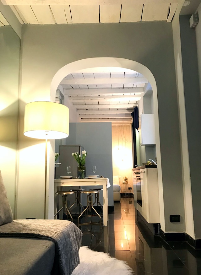 JOIVY ブライト フラット イン ザ センター