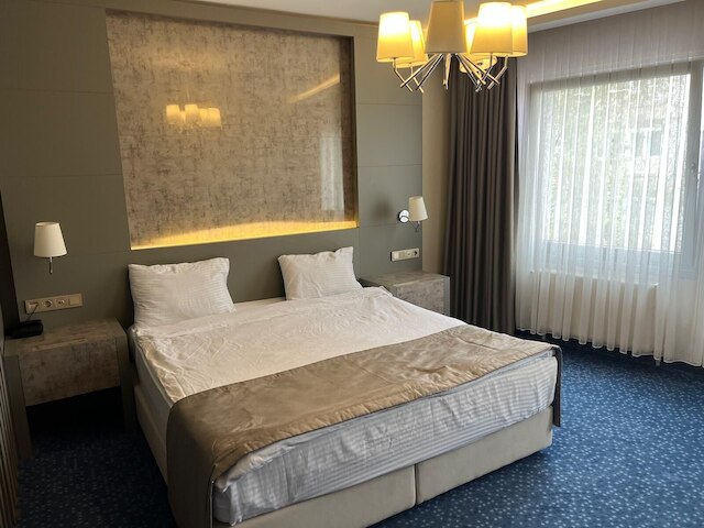 アカールスイートホテル