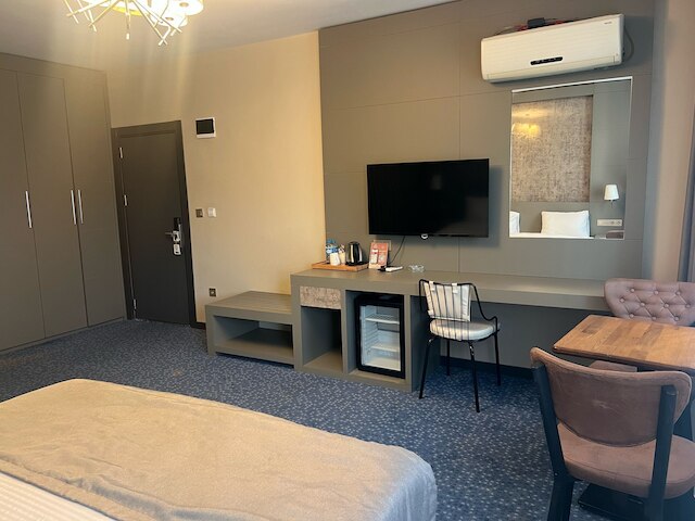 アカールスイートホテル