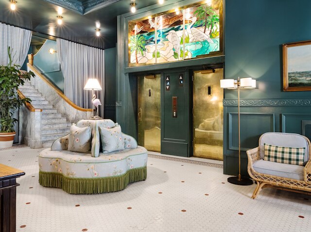 パリホテル サンディエゴ ガスランプ クォーター