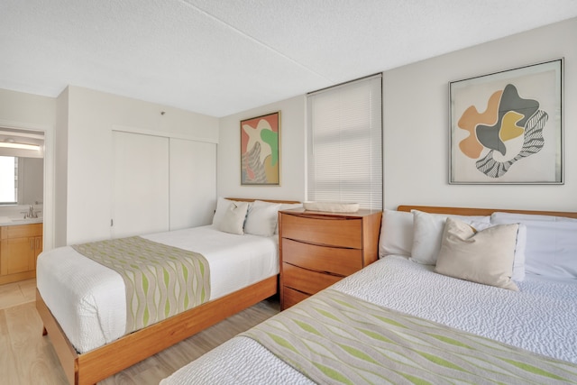 デラックス ワイキキ コンド プールビュー フリーパーキング & ワイファイ バイ ココ リゾート バケーションレンタルズ